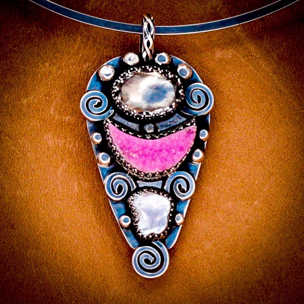 Rose quartz is the stone of the heart, of love and romance