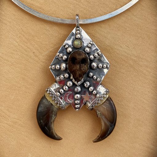 Path of Healing~Reversible Double Bear Claw Pendant
